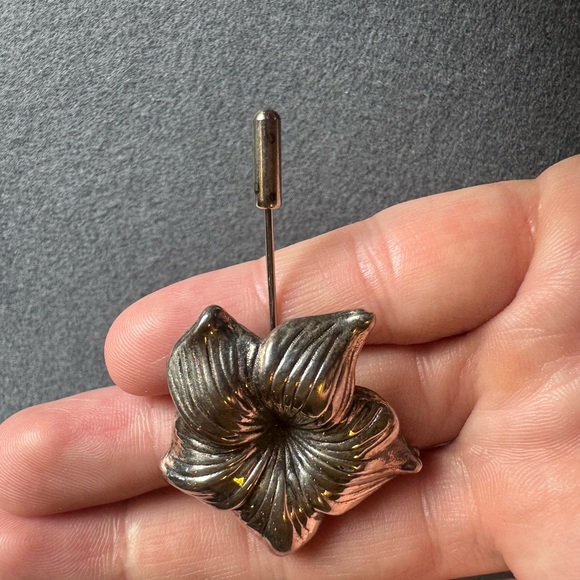 Vintage Sterling Silver Floral Stick Pin - Picture 10 of 11